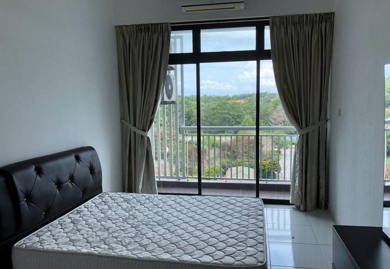 Sky Gardens Residences