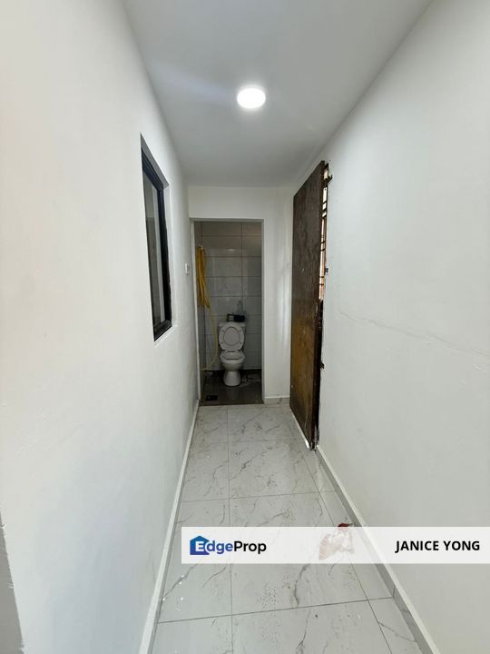 Taman Bukit Tiram Ulu Tiram Terrace House For Sale, Johor, Ulu Tiram