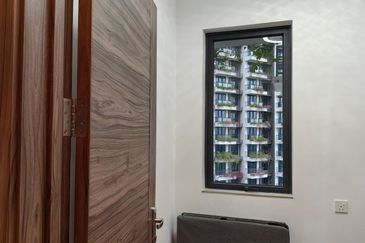 Ataraxia Park Forest City Gelang Patah