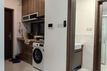 Ataraxia Park Forest City Gelang Patah