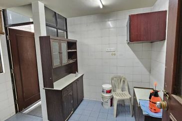 Mewah View Luxurious Apartments