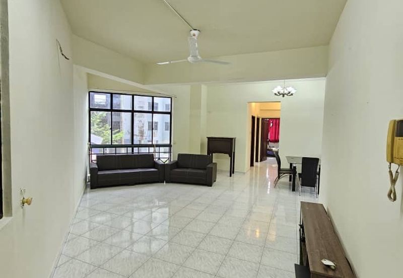 Mewah View Luxurious Apartments