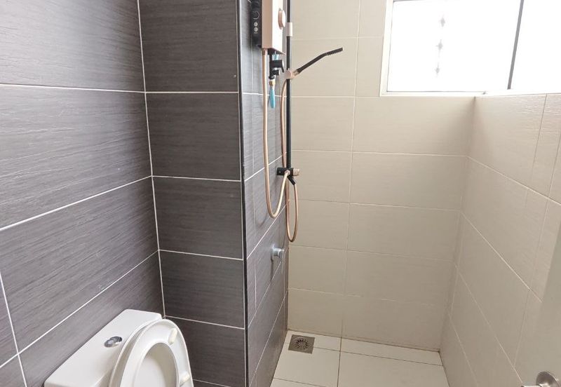 MANHATTAN @ Austin Heights