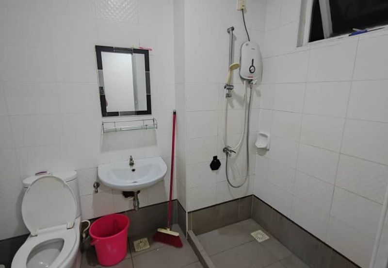 Seasons Luxury Apartments @ Amara Larkin