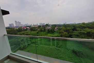 Seasons Luxury Apartments @ Amara Larkin