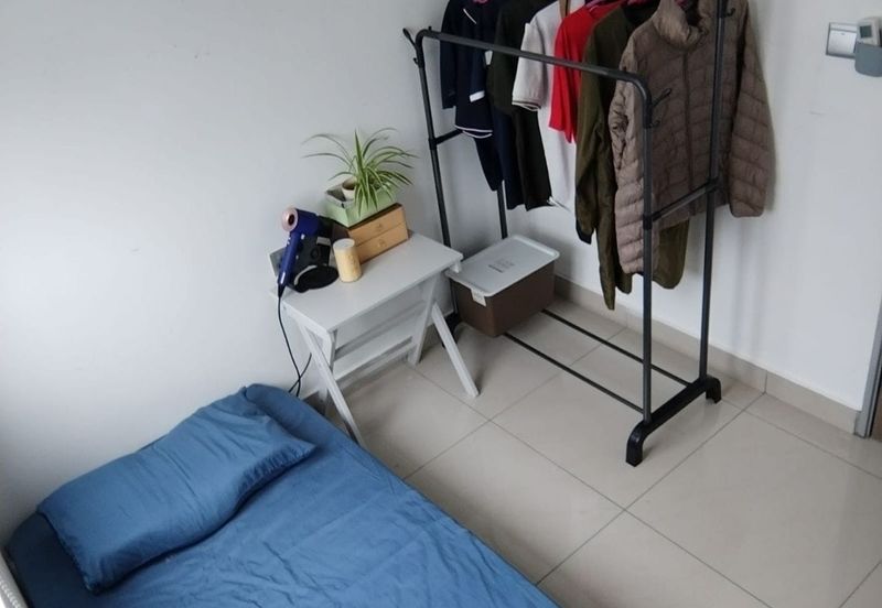 SKS Habitat Apartment, Larkin