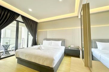 Royal Strand @ Country Garden Danga Bay