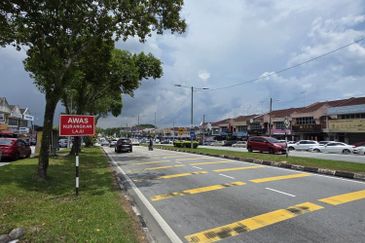 Taman Gemilang Kulaijaya Shoplot For Rent