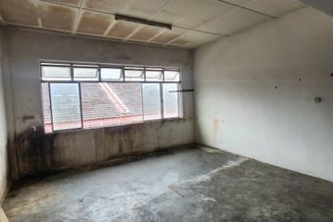 Taman Gemilang Kulaijaya Shoplot For Rent