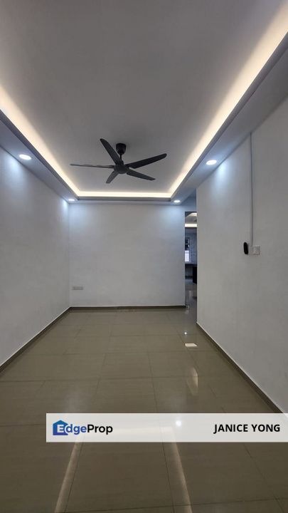 Taman Universiti Skudai Terrace House For Sale, Johor, Skudai