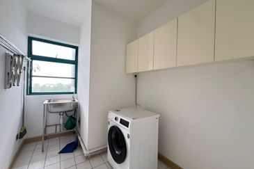 Elita @ The Straits View Condominium