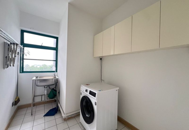 Elita @ The Straits View Condominium