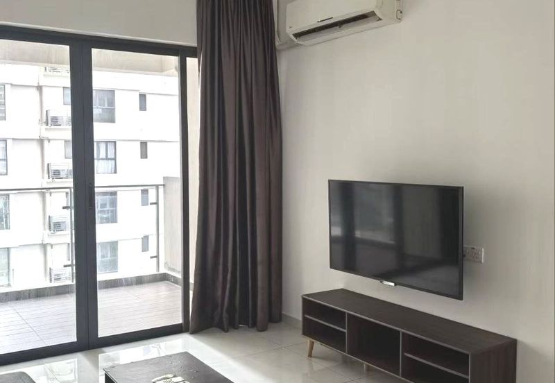 Baypoint @ Country Garden Danga Bay