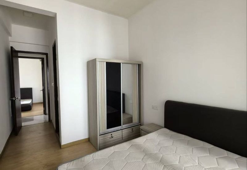 Baypoint @ Country Garden Danga Bay