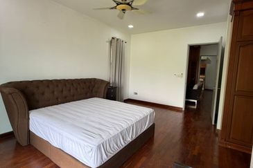 The Canal Garden South, Horizon Hills