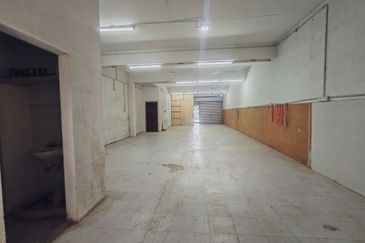 Taman Melawati Skudai Shoplot For Rent