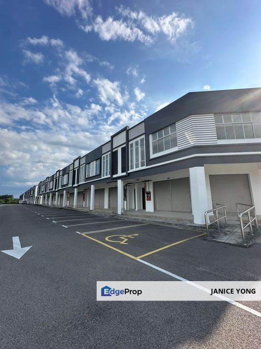 ISynergy @ IOI Bandar Putra Kulai Shoplot For Rent, Johor, Kulai
