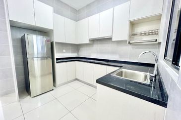 Twin Tower Residence