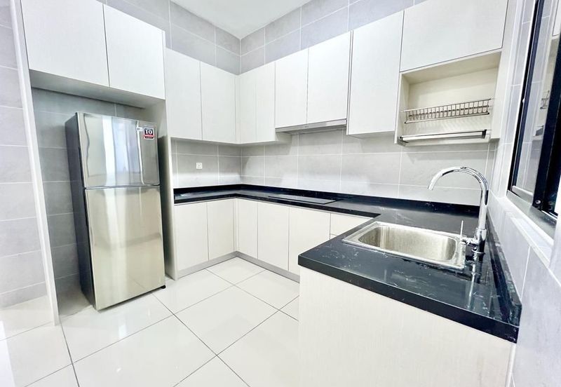 Twin Tower Residence