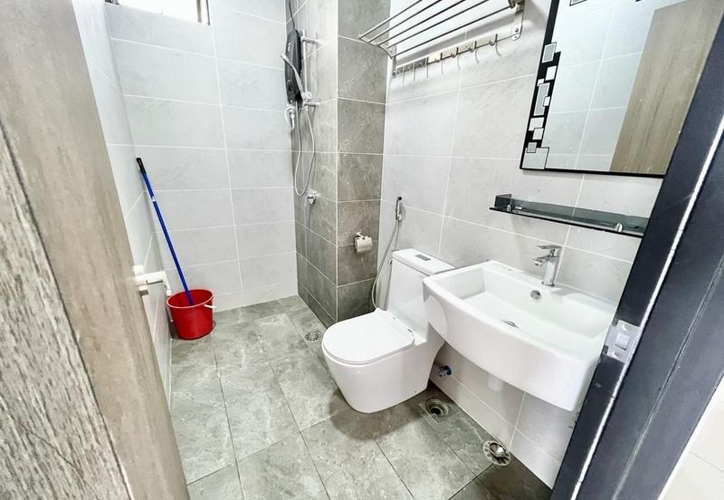 Twin Tower Residence