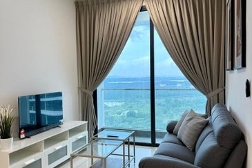 The M @ Medini Macrolink