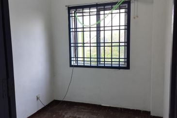 Villa Krystal, Bandar Selesa Jaya