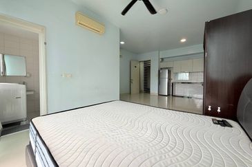 Dedaun Hijau (Greenfield Regency)