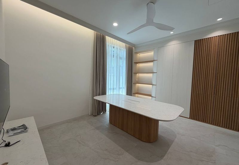 The Straits View Residences