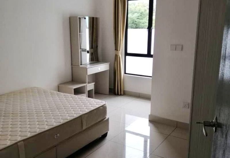 The Canal Garden North, Horizon Hills