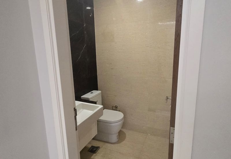 The Astaka @ 1 Bukit Senyum