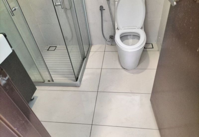 Baypoint @ Country Garden Danga Bay