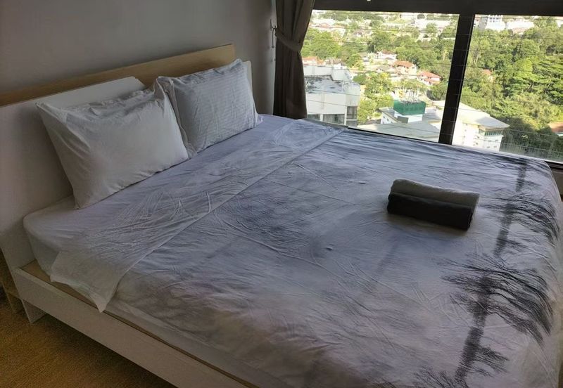 Baypoint @ Country Garden Danga Bay