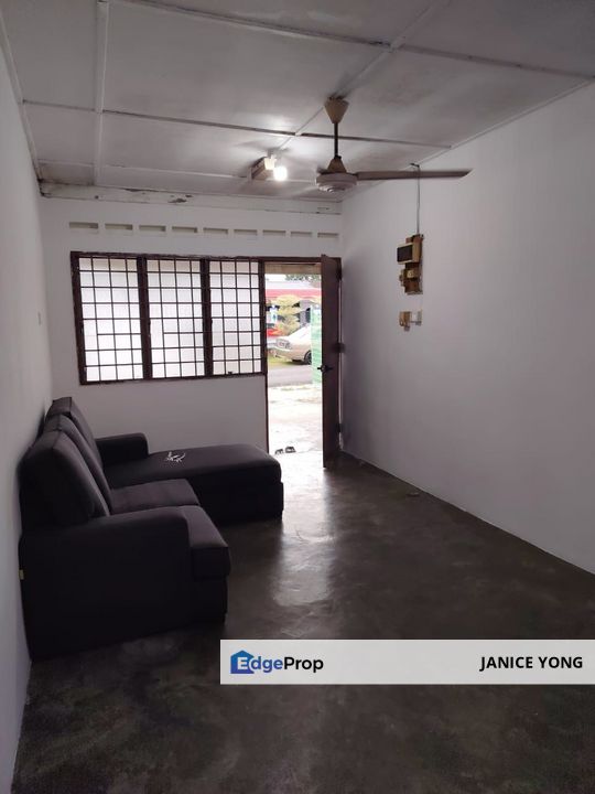 Taman Universiti Skudai Terrace House For Rent, Johor, Skudai