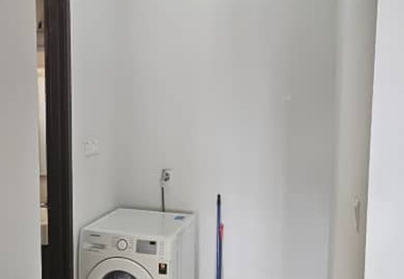 Baypoint @ Country Garden Danga Bay