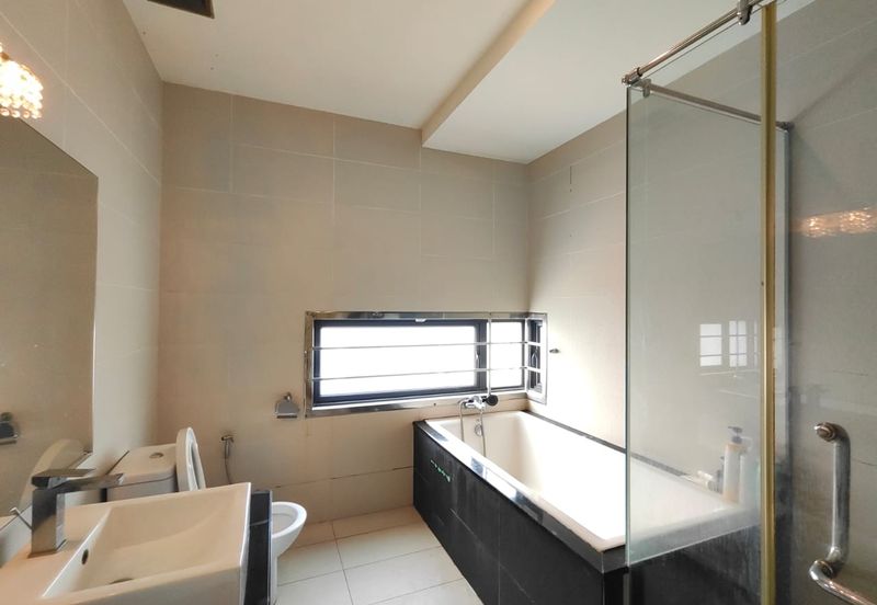 The Straits View Residences