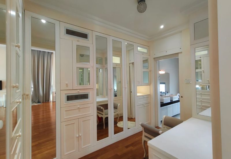 The Straits View Residences