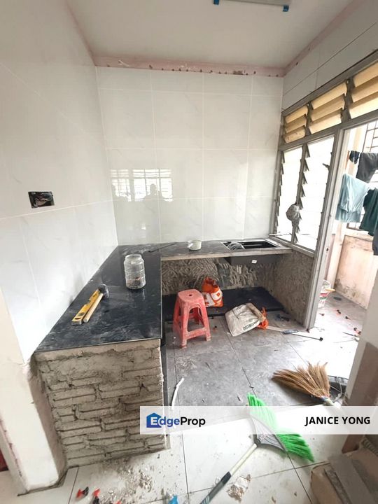 Taman Impian Emas Skudai Flat For Sale, Johor, Skudai