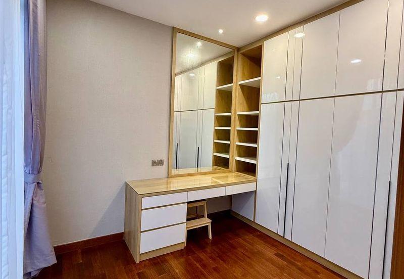 The Canal Garden South, Horizon Hills