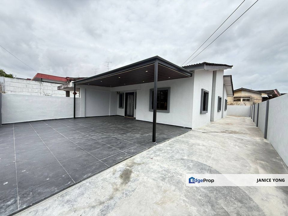 Taman Mutiara Ulu Tiram Semi D House For Sale, Johor, Ulu Tiram