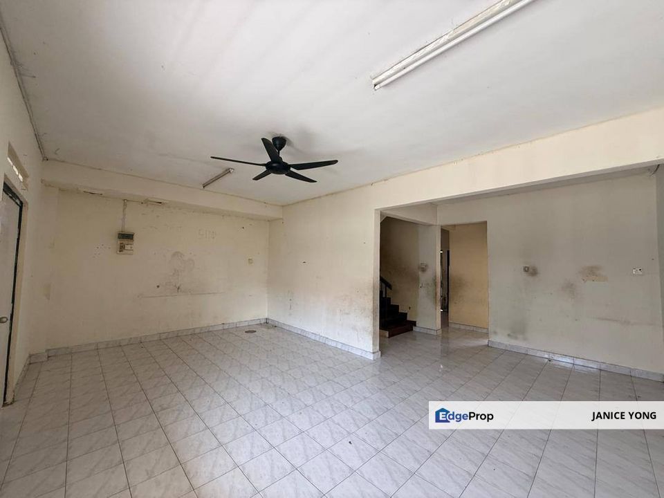 Taman Selesa Jaya Skudai Terrace House For Sale, Johor, Skudai