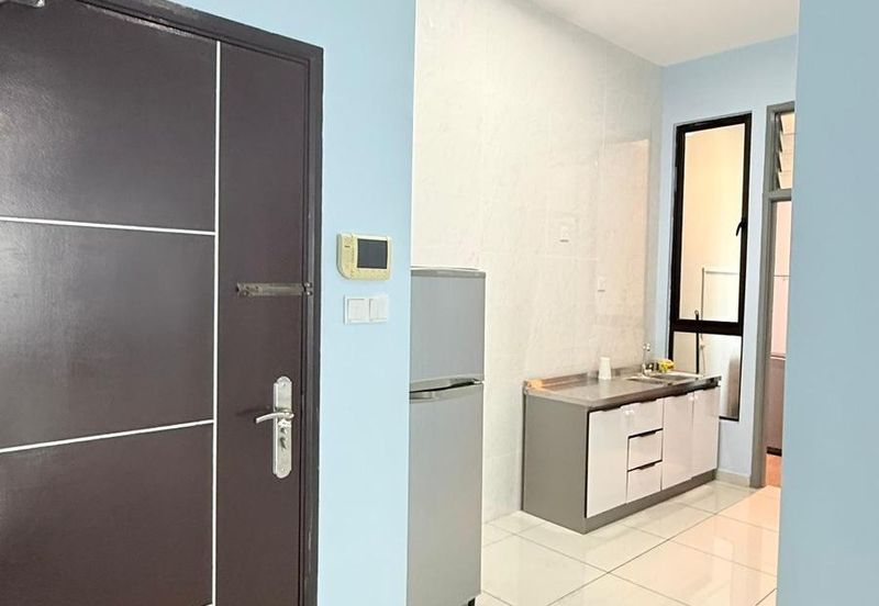 D'Summit Residences @ Kempas Utama