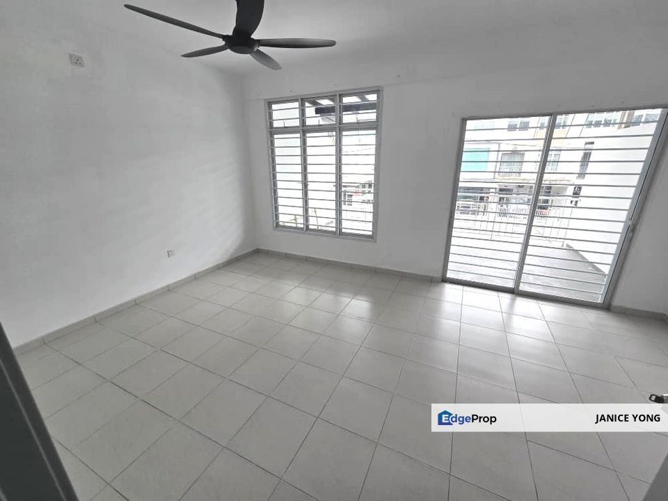 Taman Scientex Senai Terrace House For Rent, Johor, Senai