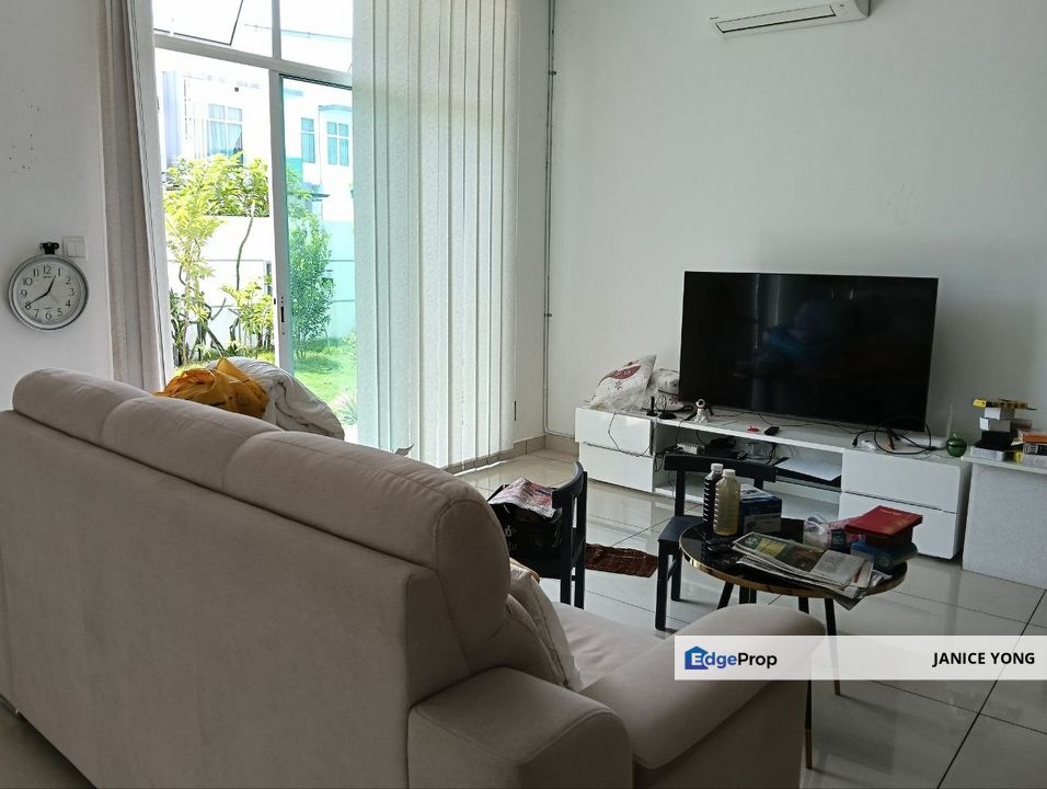 Taman Mutiara Bestari Skudai Cluster House For Rent, Johor, Johor Bahru