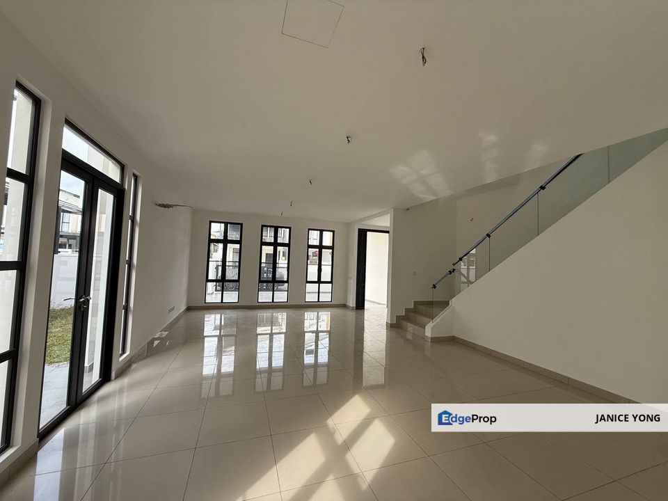 Palmyra Sanctuary Taman Setia Tropika Cluster House For Sale, Johor, Setia Tropika