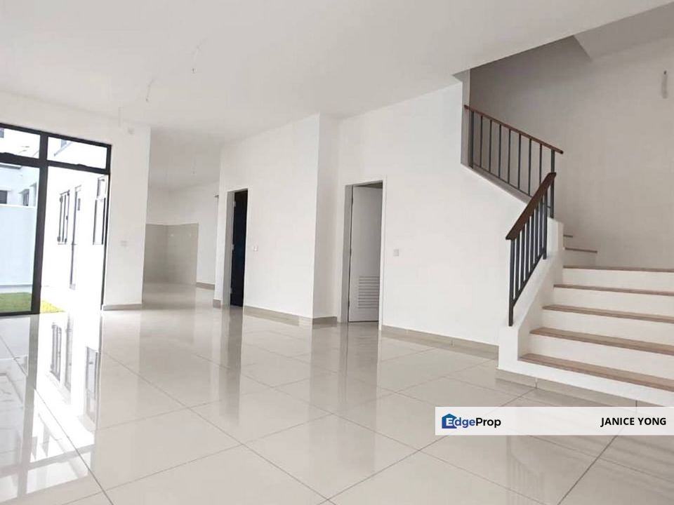 The Commune @ Eco Botanic Iskandar Puteri Cluster House For Sale, Johor, Nusajaya