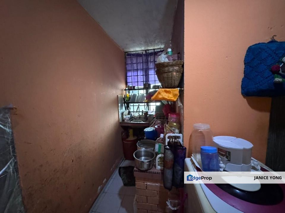 Taman Putri Kulai Flat Kulai For Sale, Johor, Kulai