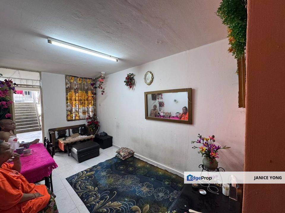 Taman Putri Kulai Flat Kulai For Sale, Johor, Kulai