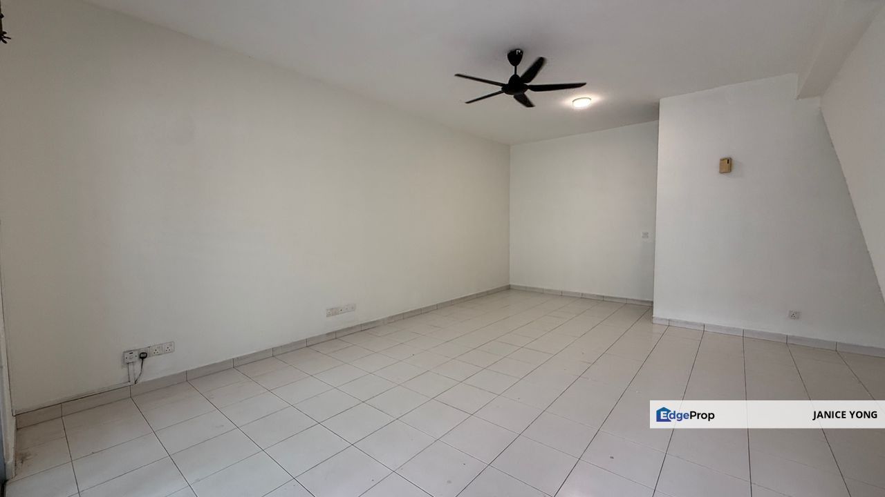 Taman Nusa Bayu Iskandar Puteri Terrace House For Rent, Johor, 