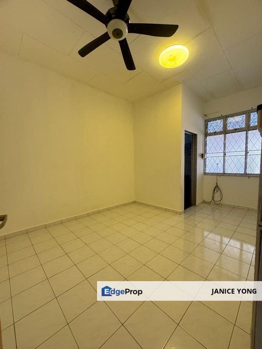 Taman Senai Utama, Senai Terrace House For Rent, Johor, Senai