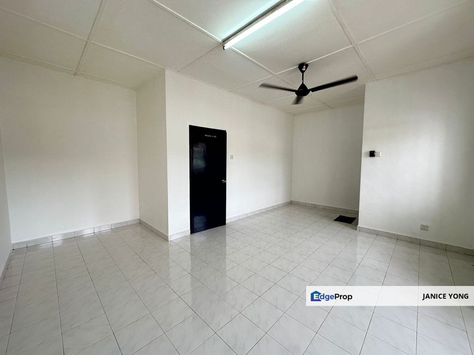 Bandar Indahpura Kulai Terrace House For Rent, Johor, Kulai